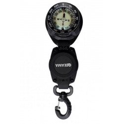 Compass with retractor