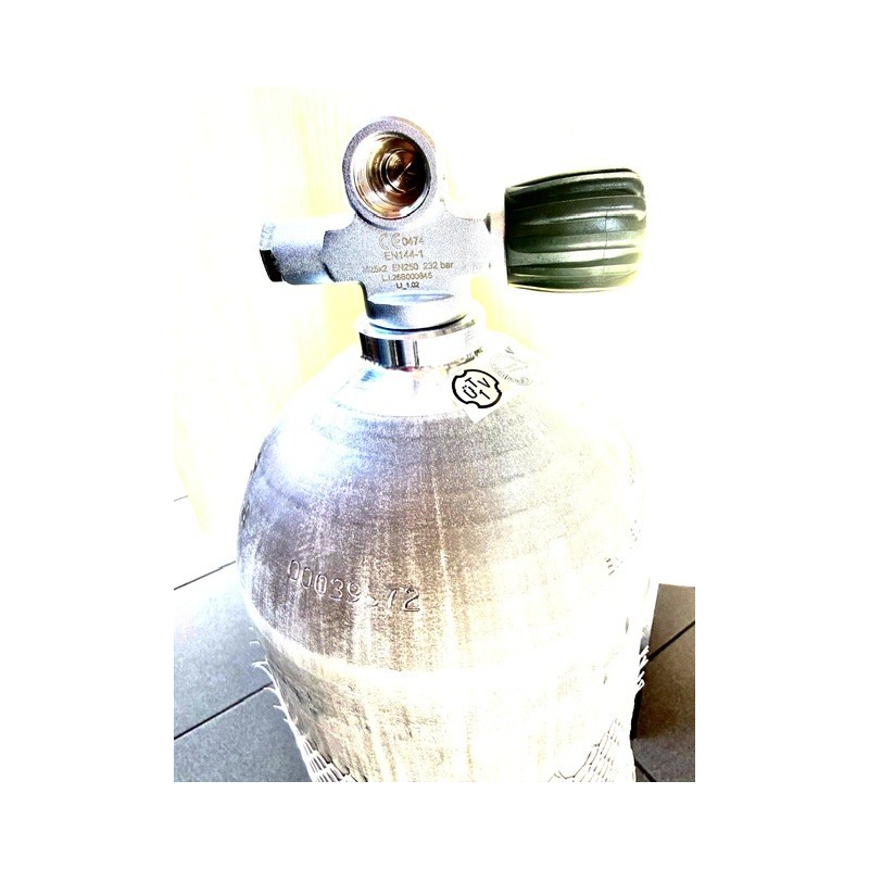 Sidemount Aluminumcylinder left valve Sidemount Aluminumcylinder left valve